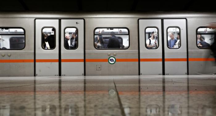 Μετρό Αθήνας τρένο