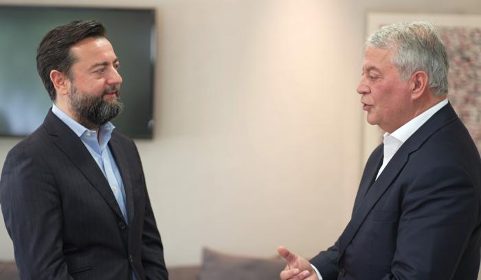 Ταμβακάκης