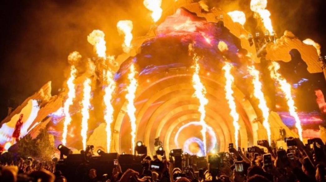 USA-Festival-Synaylia
