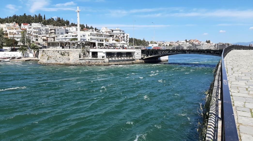 Γέφυρα του Ευρίπου