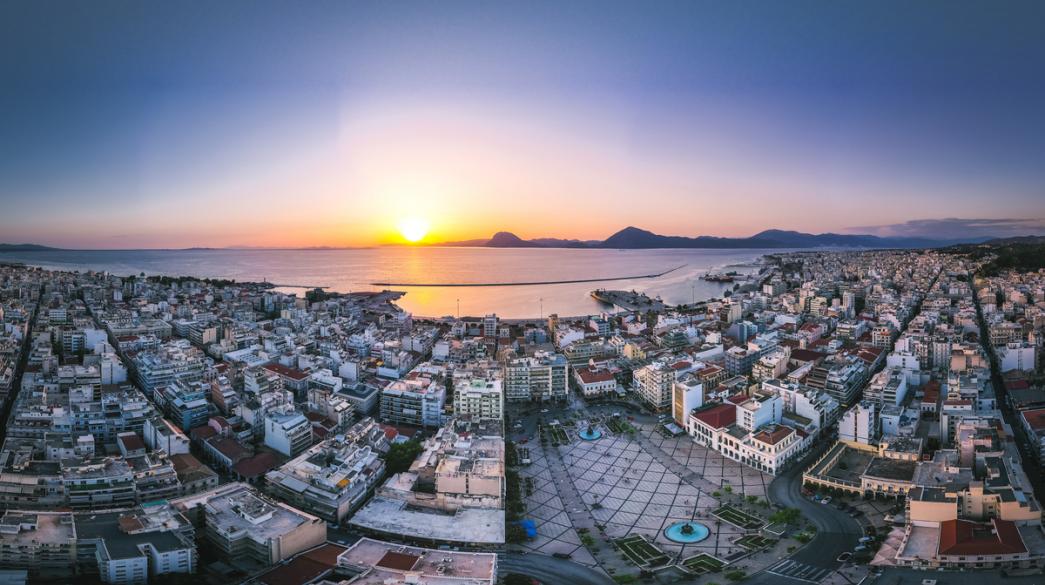 Προσωρινή διακοπή στα δρομολόγια του Προαστιακού Πάτρας λόγω έργων Κέντρο Πάτρας αεροφωτογραφία