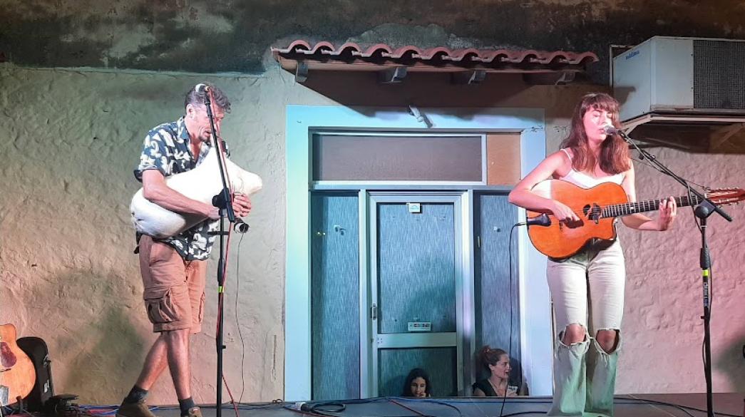 Μουσική σκηνή Λεωνίδιο