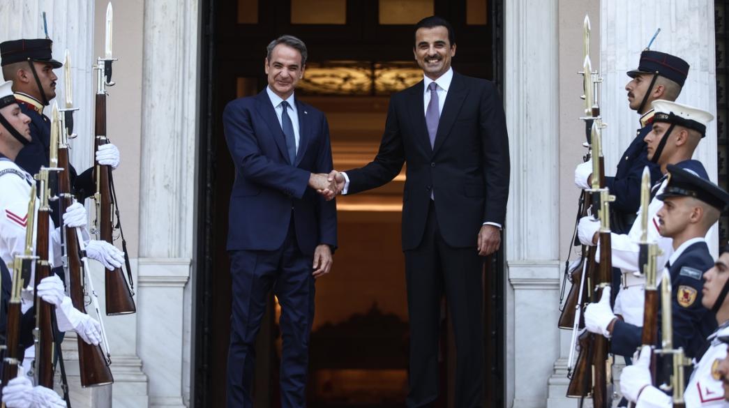 businessdaily-Mitsotakis-Sheikh Tamim bin Hamad al-Thani-Qatar