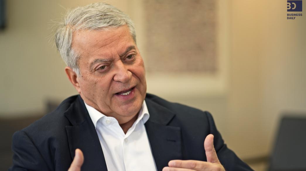 Ταμβακάκης