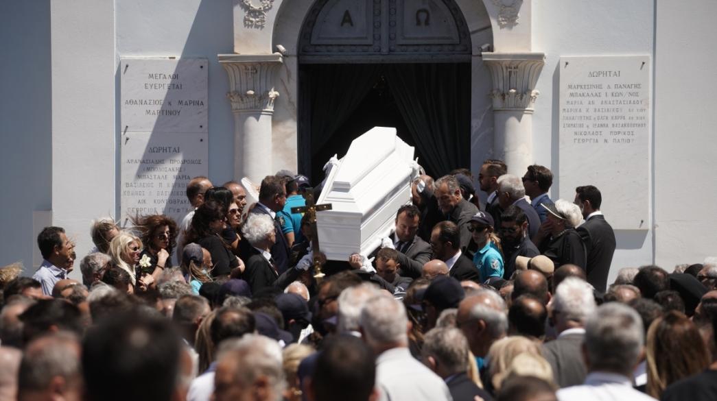 Κηδεία της Λένας Σαμαρά 