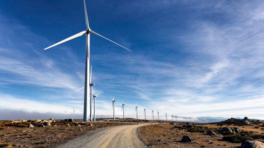Αιολικό πάρκο-ανεμογεννήτριες