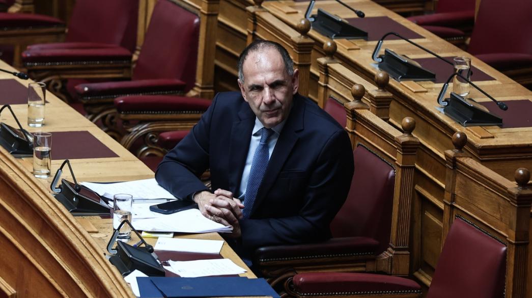 Γεραπετρίτης στη Βουλή