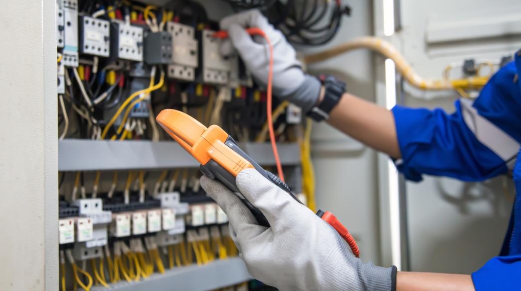 Ηλεκτρικές εγκαταστάσεις-ηλεκτρολόγος