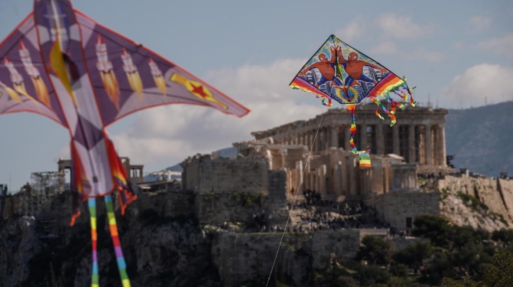 Χαρταετοί στην Ακρόπολη