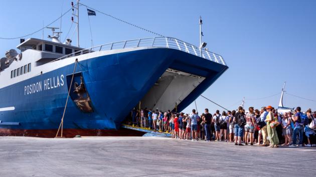 Επιβατηγό πλοίο Πειραιάς