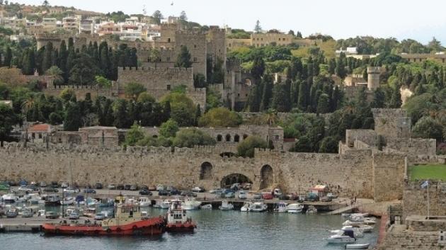 Παλαιά πόλη ΡόδουΚάστρο Ρόδου και μαρίναΛιμάνι Ρόδου κάστρο