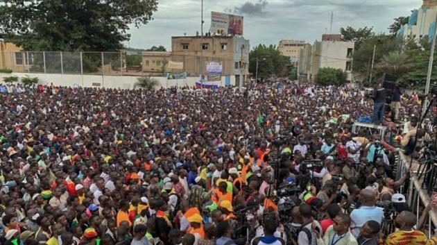 Πλήθος σε διαδήλωση