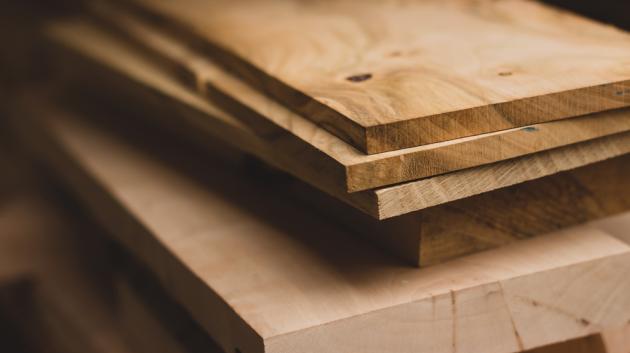 Ξύλινες σανίδες ξυλείας