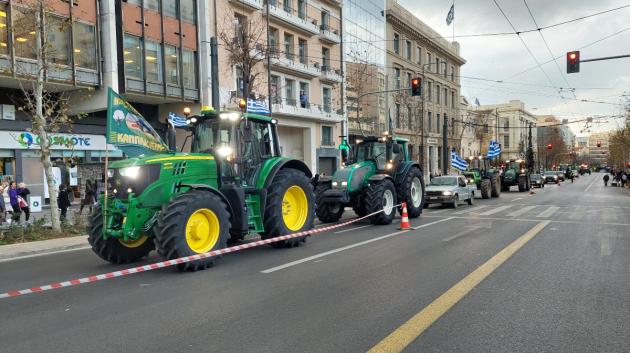 Τρακτέρ στη Σύνταγμα