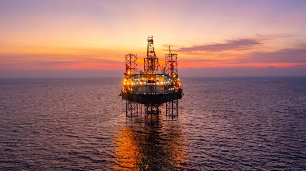 Πλατφόρμα υδρογονανθράκων θάλασσα