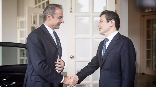 Μητσοτάκης, Shanmugaratnam