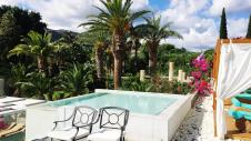 Xenodoxeia, Blue Capsis Elite Resort