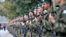 Έλληνες στρατιώτες παράταξη