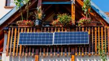 solar_baterries_balcony