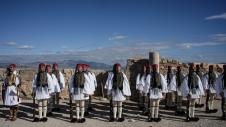 Εύζωνες στην Ακρόπολη