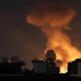 Καπνός Μεσανατολικό ξέσπασμα